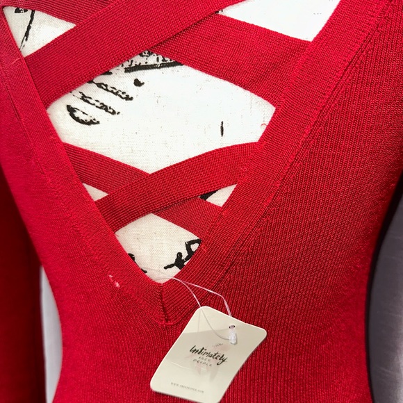 Women's Red Sweater - Picture 1 of 8